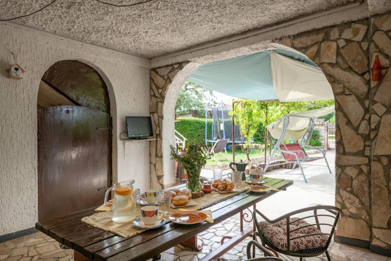 Holiday House Ruba Marčana エクステリア 写真
