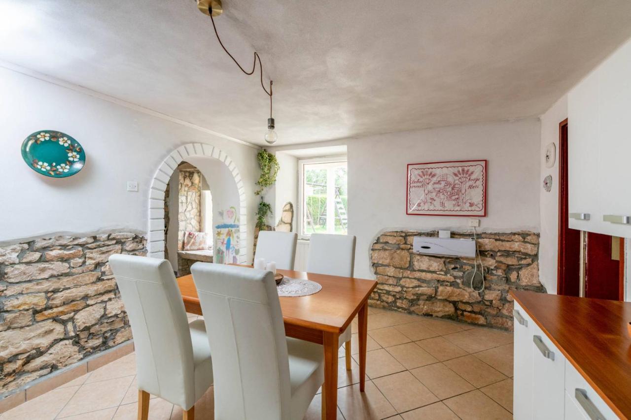 Holiday House Ruba Marčana エクステリア 写真
